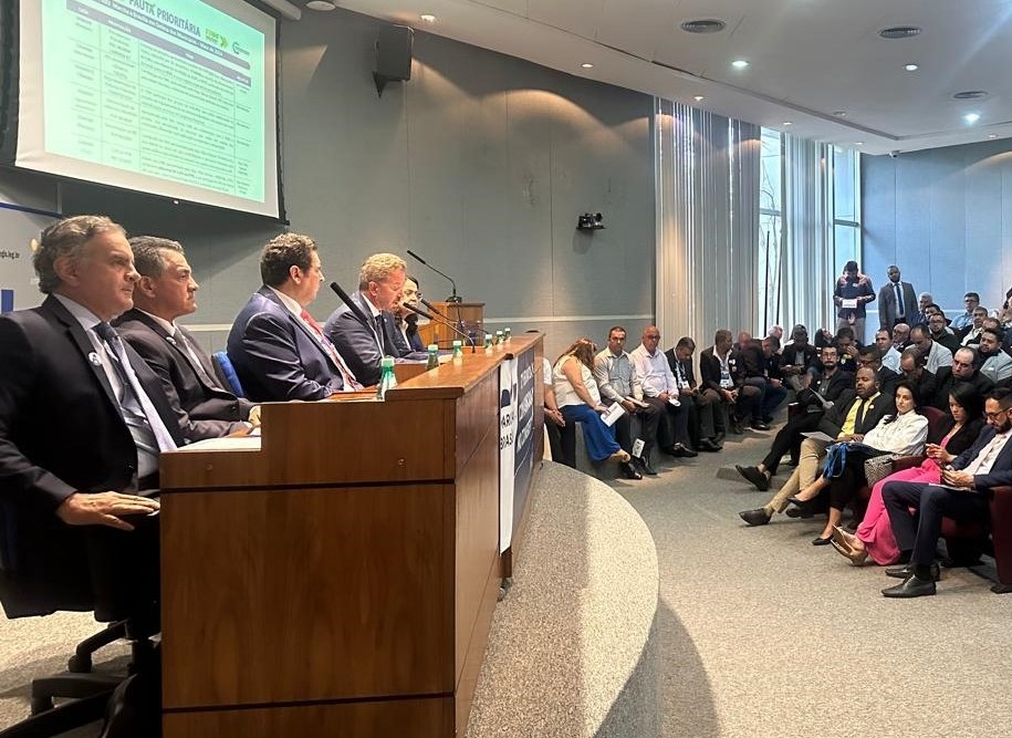 Pronunciamento em reunião com prefeitos AMM – Brasília – 21-05-24